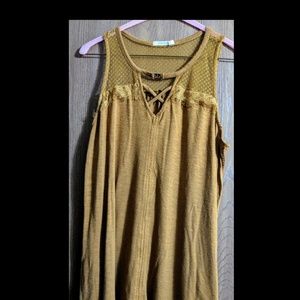 Maurices XL Caramel Color Sleeveless Blouse